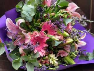 Bouquet de flores variadas