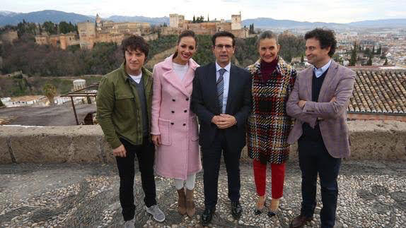 Decoracion Floral Para Master Chef En Granada Con Alcalde De Granada
