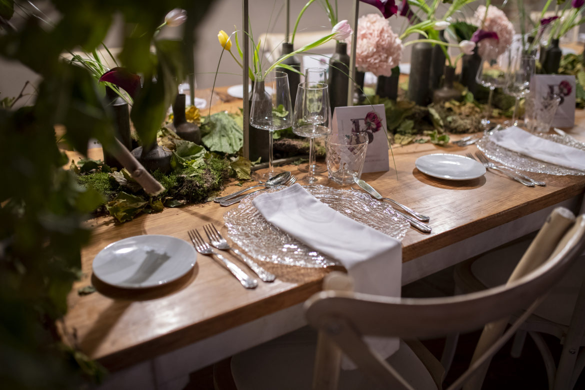 Decoración mesa para fiesta de novios